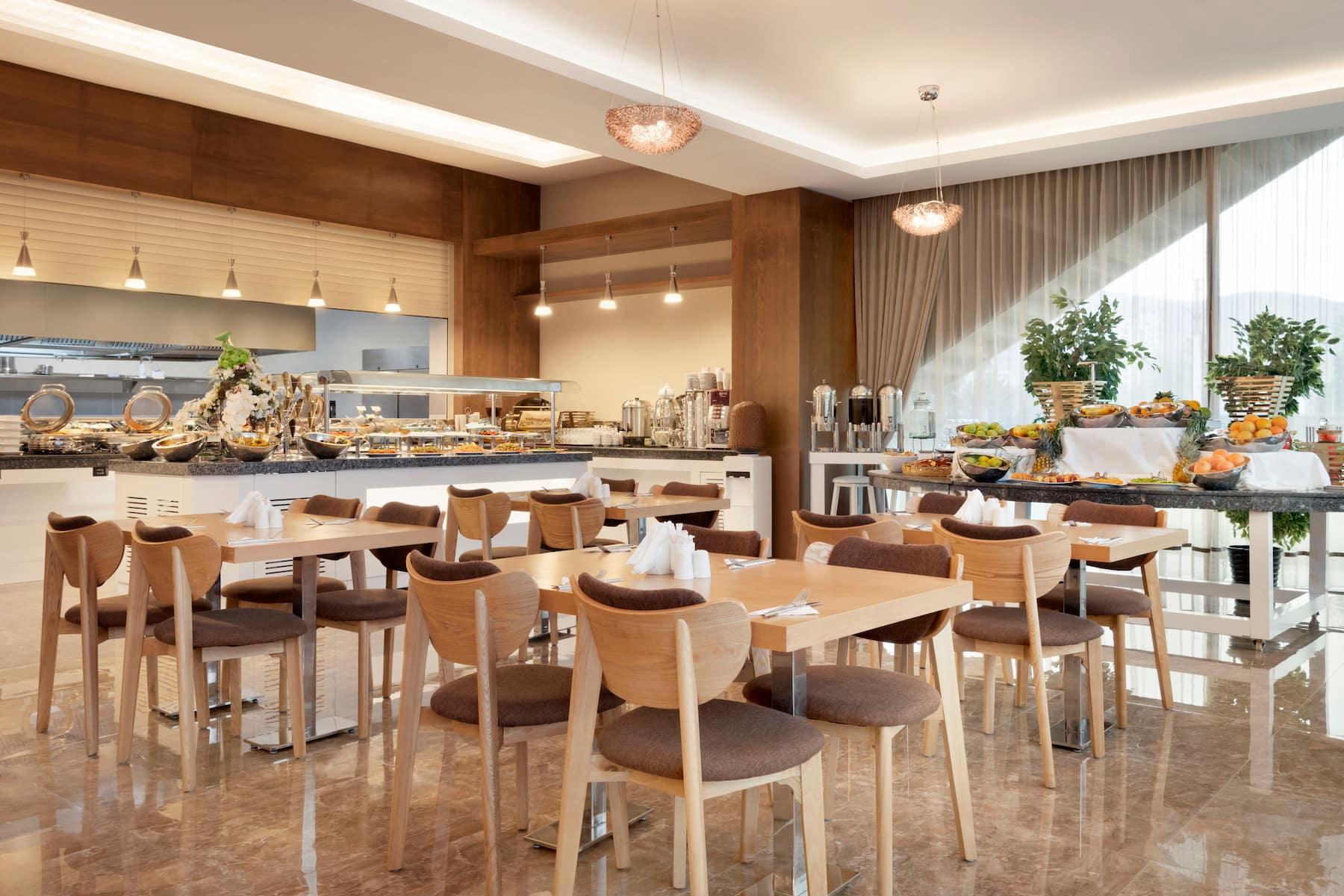 Ramada Iskenderun Hotel Bagian luar foto