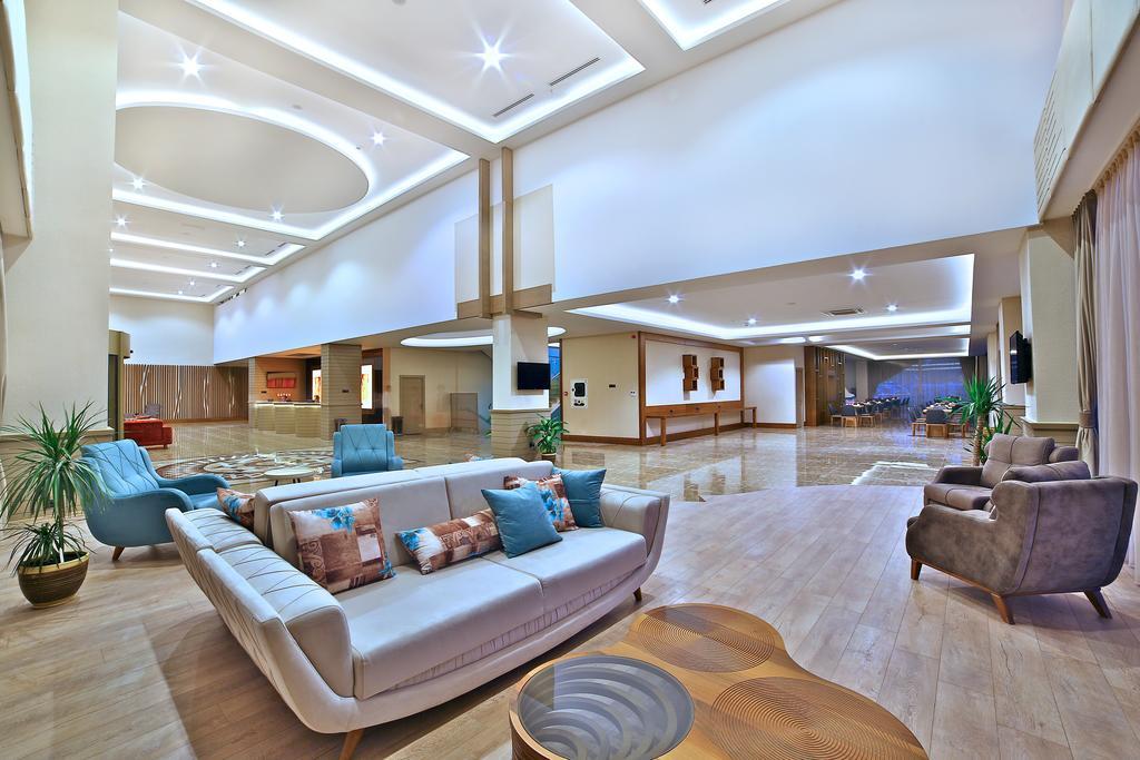 Ramada Iskenderun Hotel Bagian luar foto