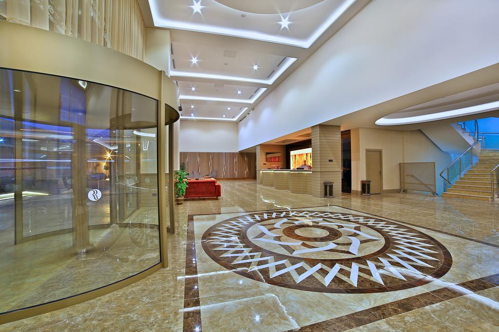 Ramada Iskenderun Hotel Bagian luar foto