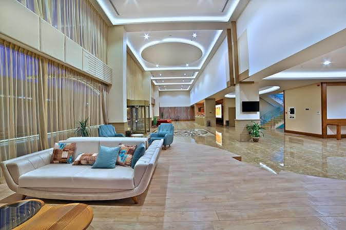 Ramada Iskenderun Hotel Bagian luar foto